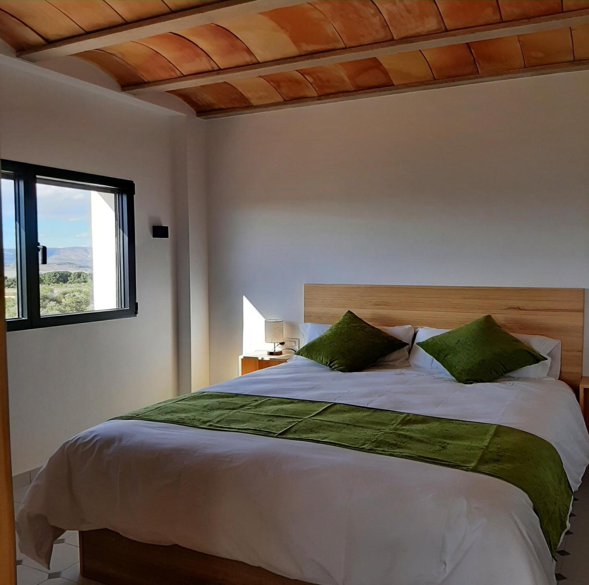 Casita Del Embalse Con Encanto Biar Exterior foto